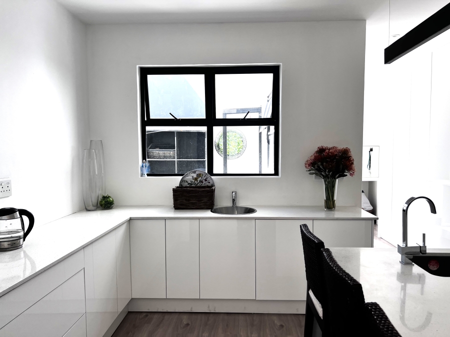 To Let 1 Bedroom Property for Rent in Sandown Estate Western Cape